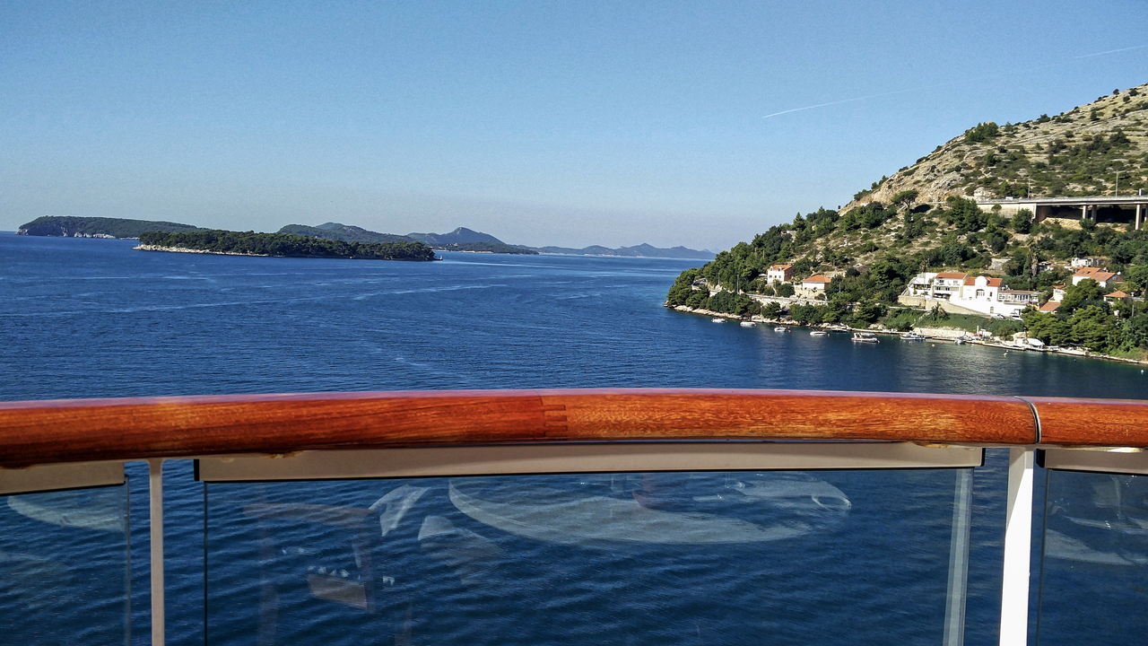 20191021 121158 Aquavit Luch Spot  Dubrovnik